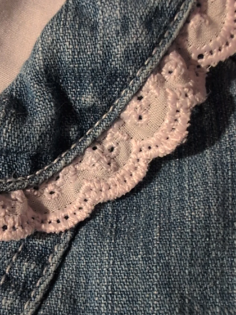 Baby Gap Y2K Infant Girls‎ Denim Pink Lace Eyelet Trim Cotton Dress 6/12 Months